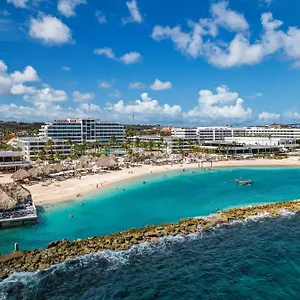 Mangrove Corendon Curacao Resort, Curio منتجع